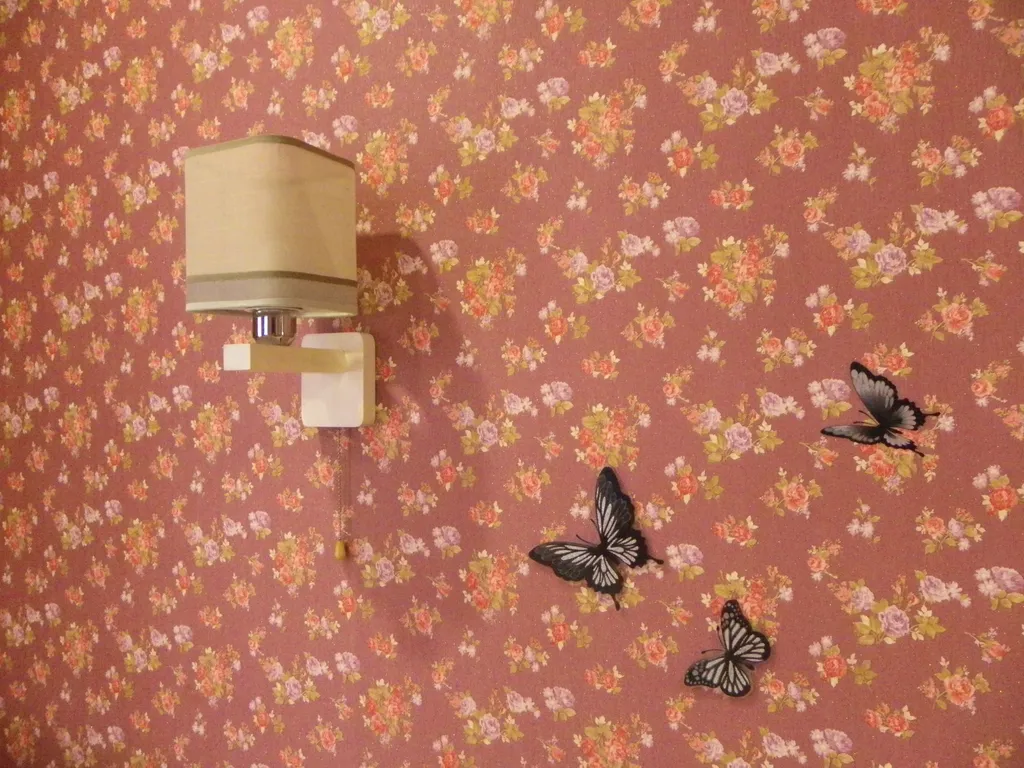 Уютная комната в двухкомнатной квартире