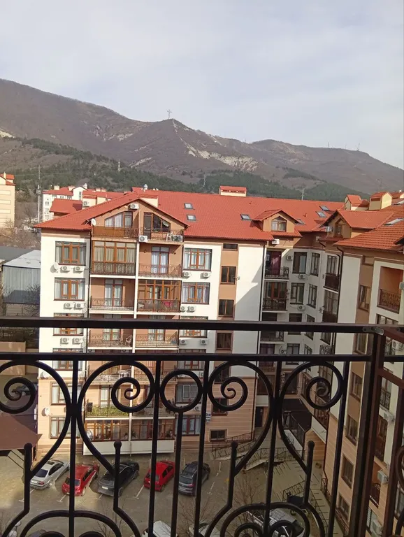 Уютная квартира с видом на горы