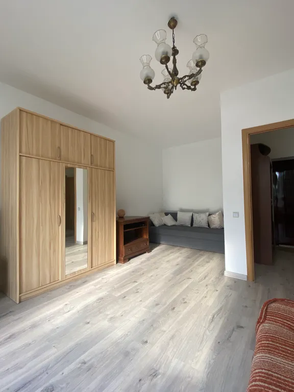 Светлая, уютная квартира в 10 минутах от моря