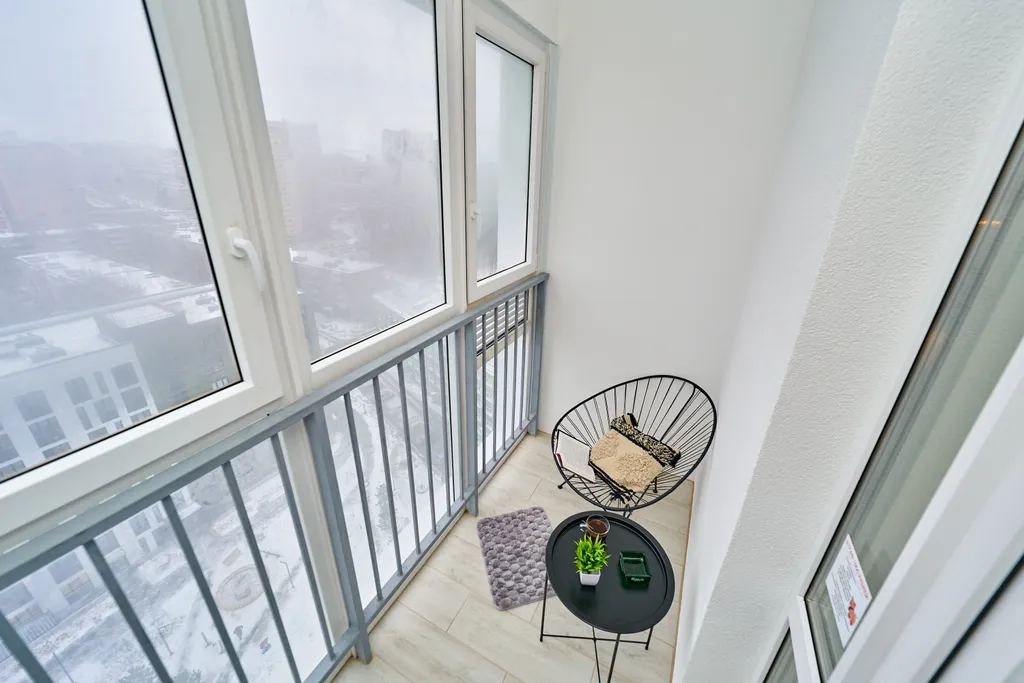 Современная студия в новом доме