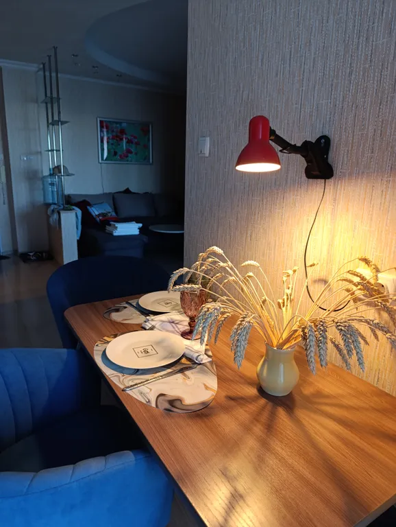 Квартира на набережной с видом на реку