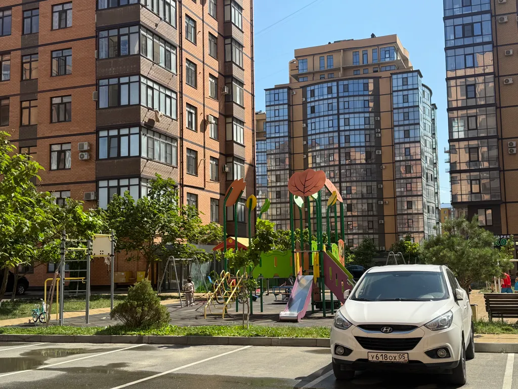 Современная квартира на первой береговой линии