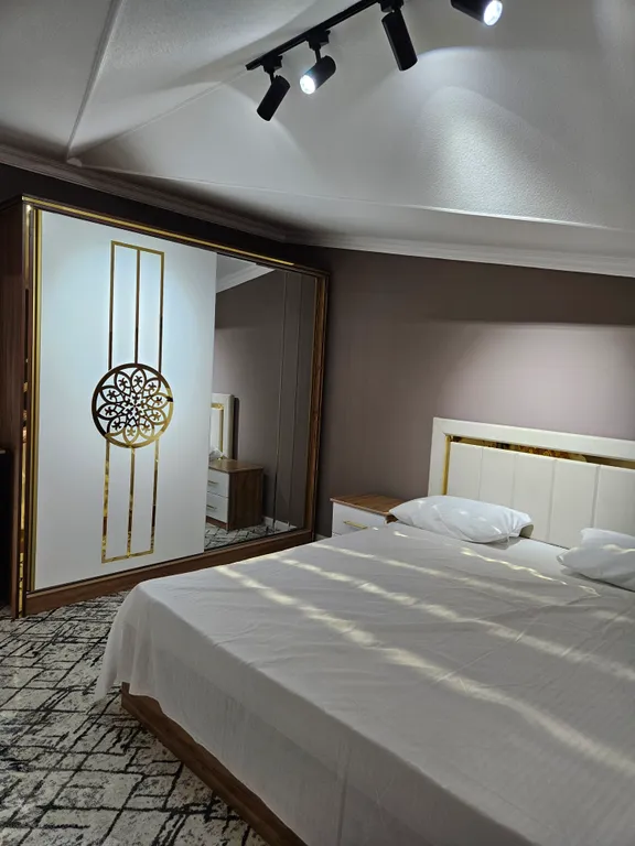 3-этажный дом  в центре города