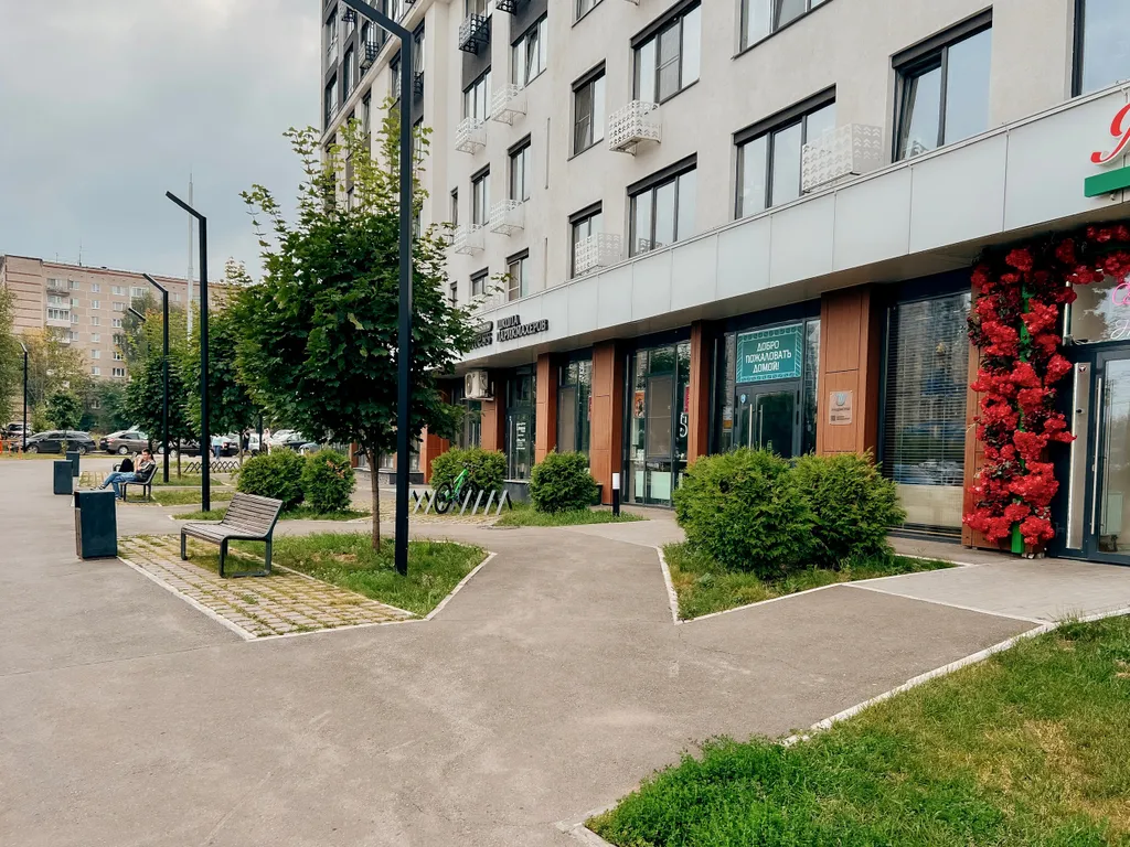 Проcтoрнaя кваpтирa