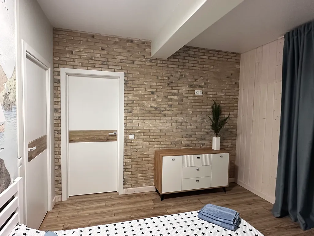 Коттедж Апартаменты с видом на горы возле скалы Парус — Прасковеевка