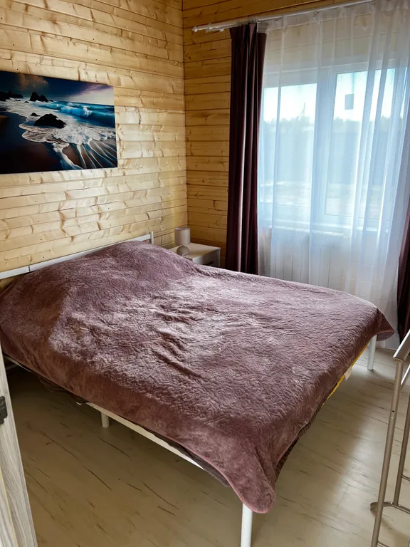 Дом между двух рек