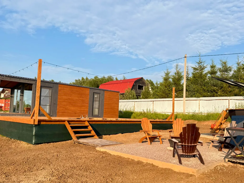 Barn with pool (дом на берегу рыбинского водохранилища)