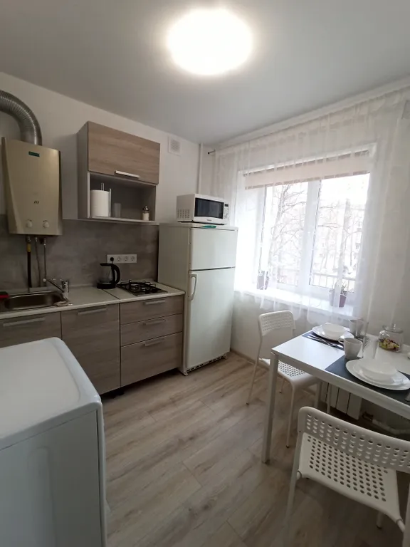 Светлая, уютная квартира на площади Победы