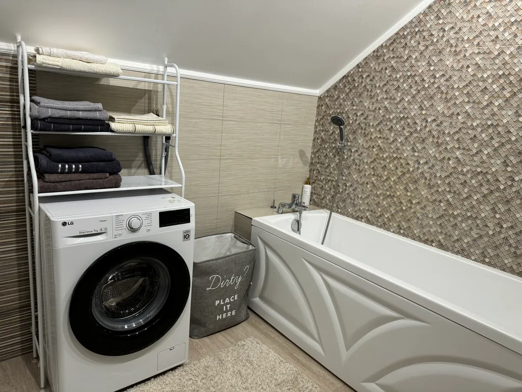 Уютный загородный дом с баней