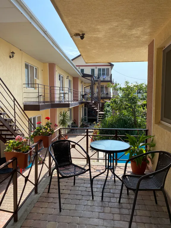 Двухкомнатный номер с кухней и бассейном