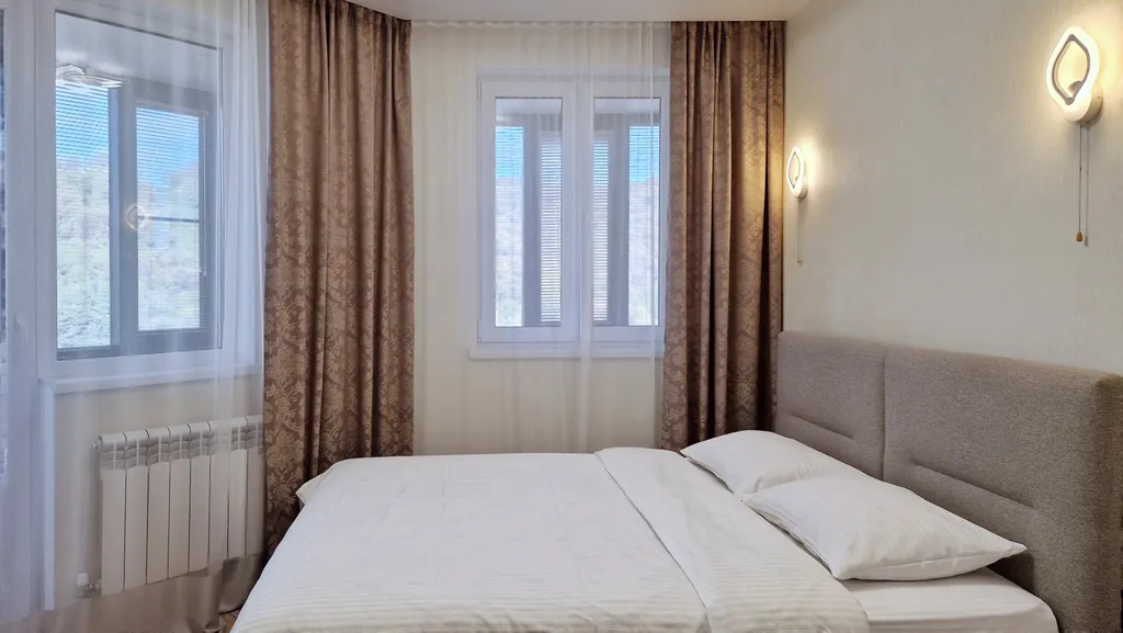 Квартира Двухкомнатная квартира у моря с бассейном — Адлер