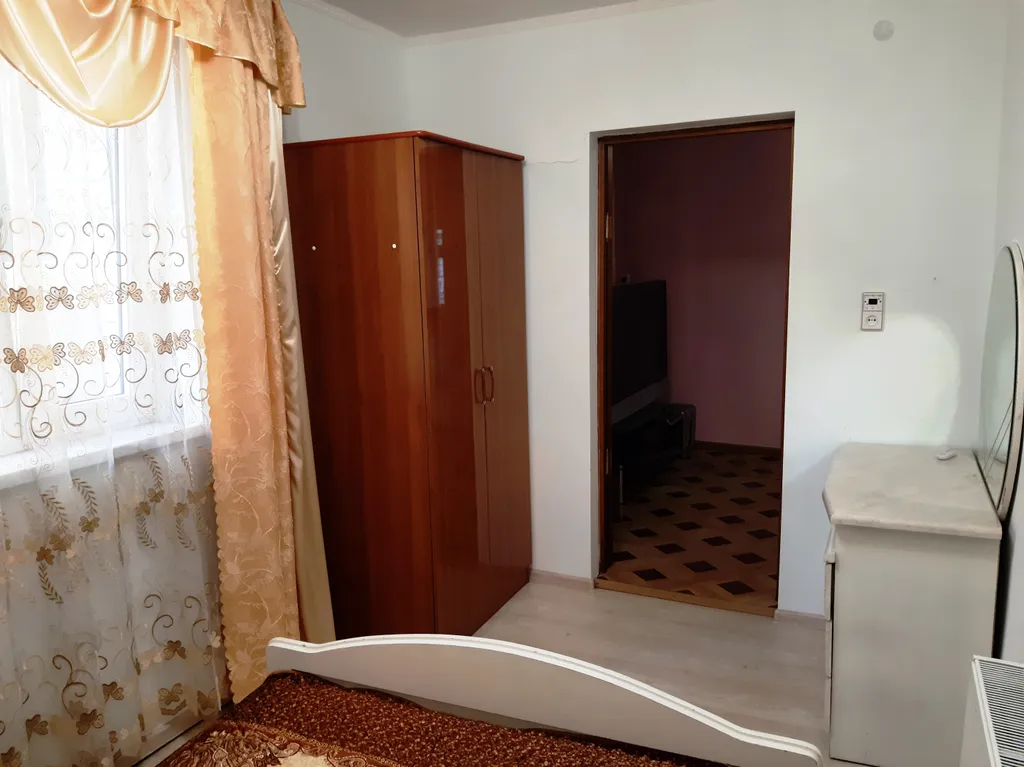 6-комнатный Дом