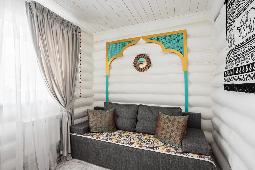 Коттедж Гостевой дом Дели в Кикино на Веле с балконом и русской печкой — Кикино