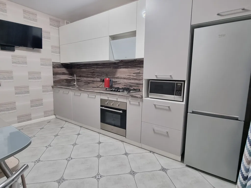 Квартира Стильная двухкомнатная квартира у пляжа — Севастополь