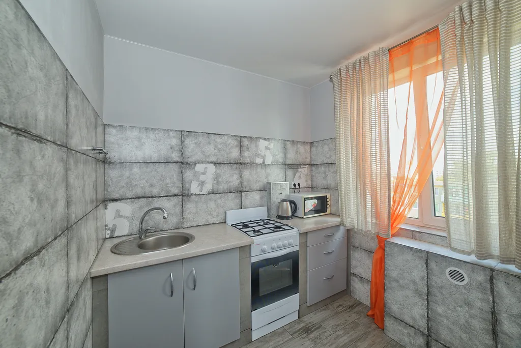 Современная квартира в шаговой доступности от центра города