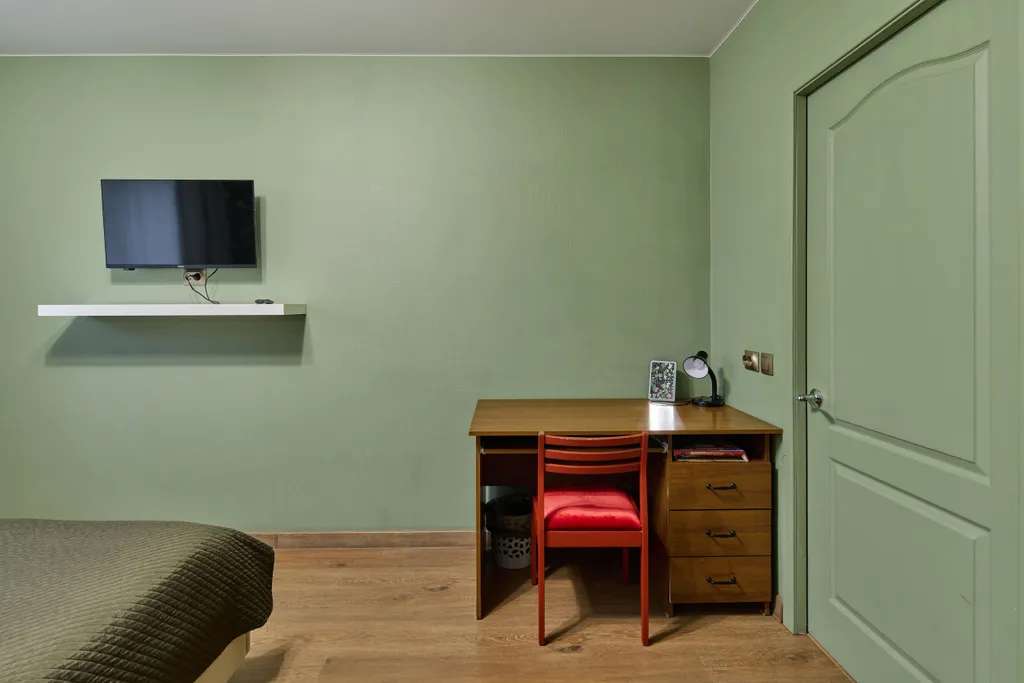 6-местные апартаменты рядом с УГМК и киностудией