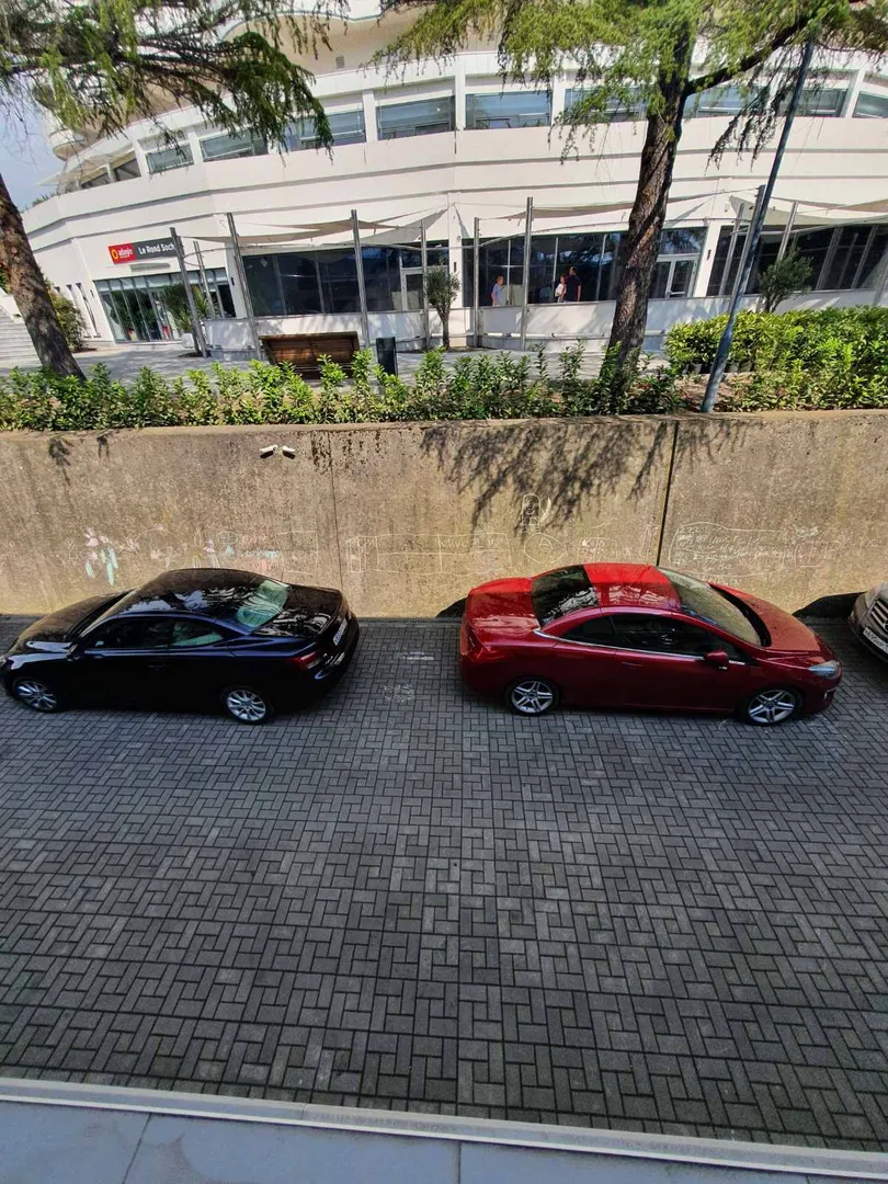 Фото