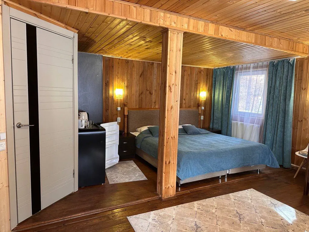 Квартира Номер в коттедже 3х местный — аренда посуточно в Архыз