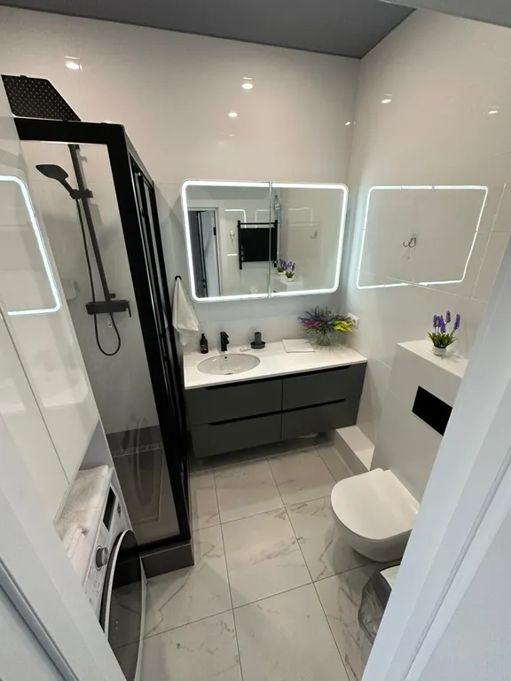 Уютный апартамент с видом на реку и на город!!! 2 кровати