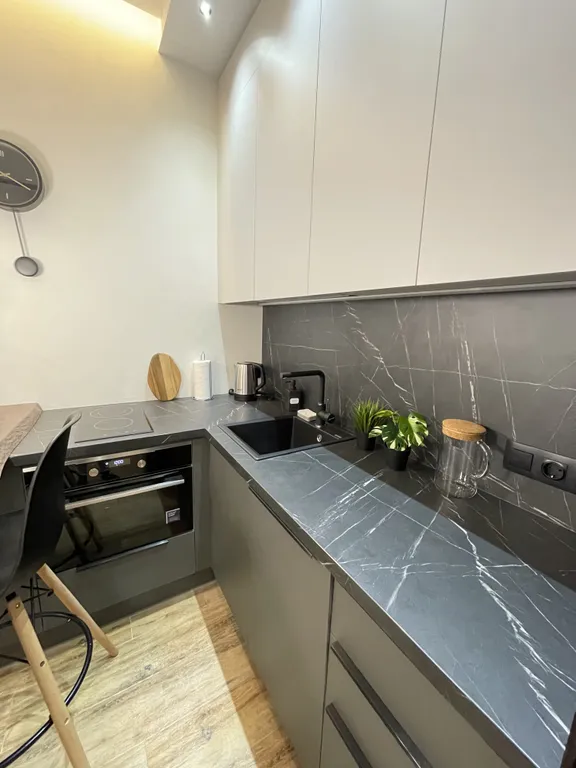 "Охта Адвент" 25м. "Студио" у курорта