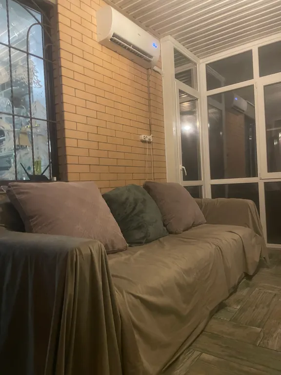 Уютный дом с терассой и сауной