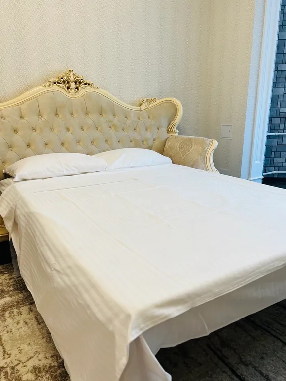 Уютная двухкомнатная квартира рядом с метро и видом на набережную