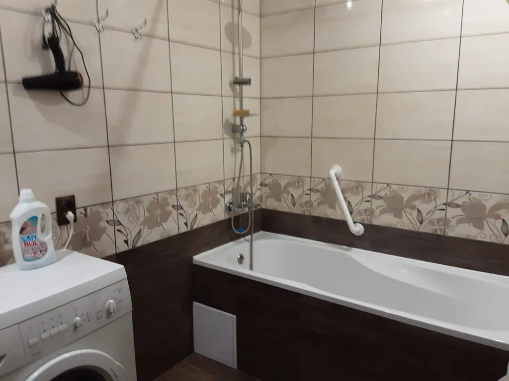 Светлая уютная 1-комнатная квартира в центре районе Новой Резиденции Гурьевска