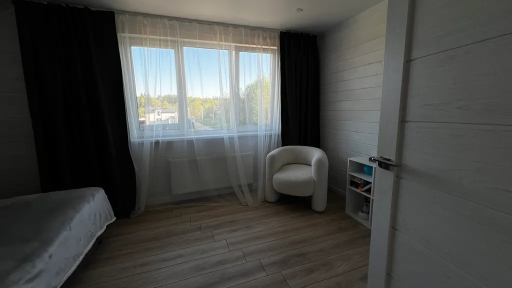 Домик с сауной у леса