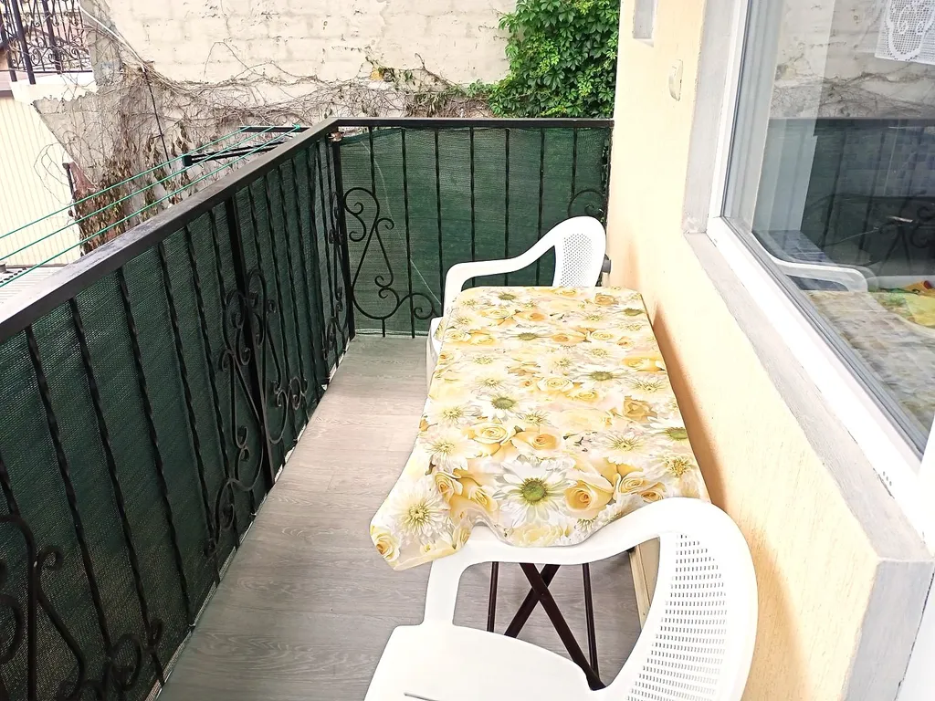 Студия «Ирис» – романтический уголок с панорамным видом на 3 этаже