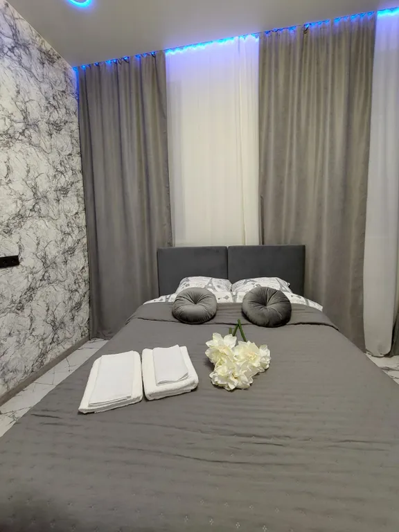 Студия Лакшери