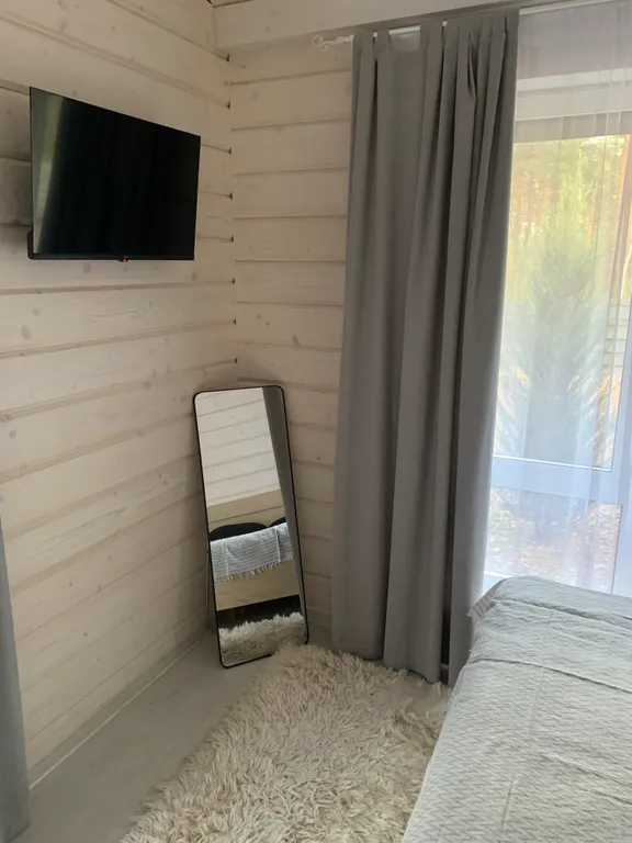 Дом в лесу с джакузи и баней