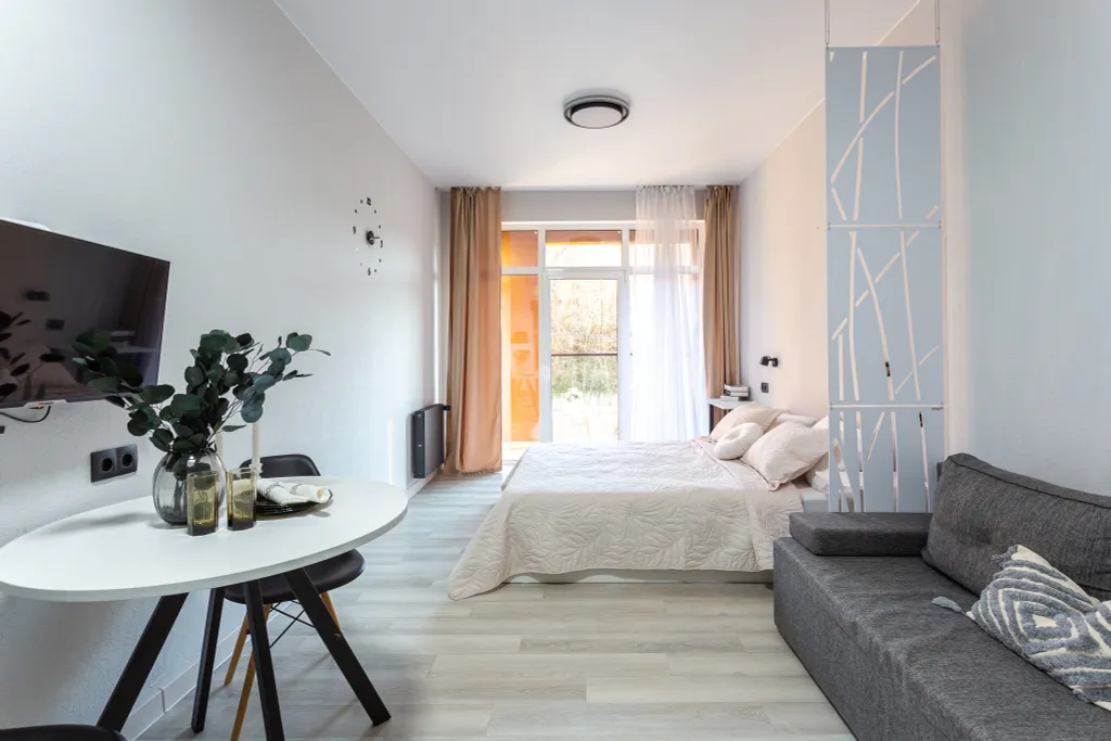 Квартира Студия Аллея 114 с балконом и видом на лесопарк — аренда посуточно в Дагомыс