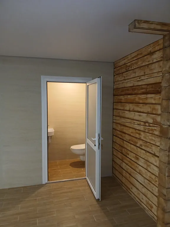 Дом у аквапарка