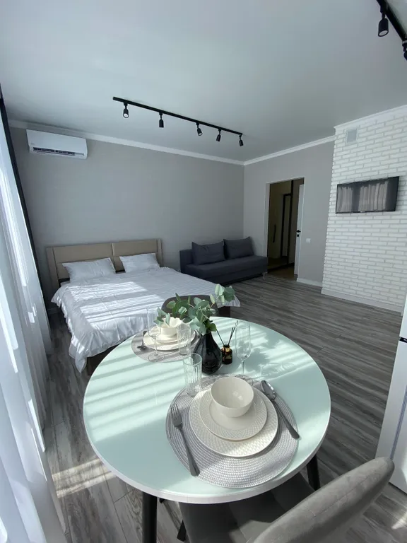 Шикарная студия в центре города