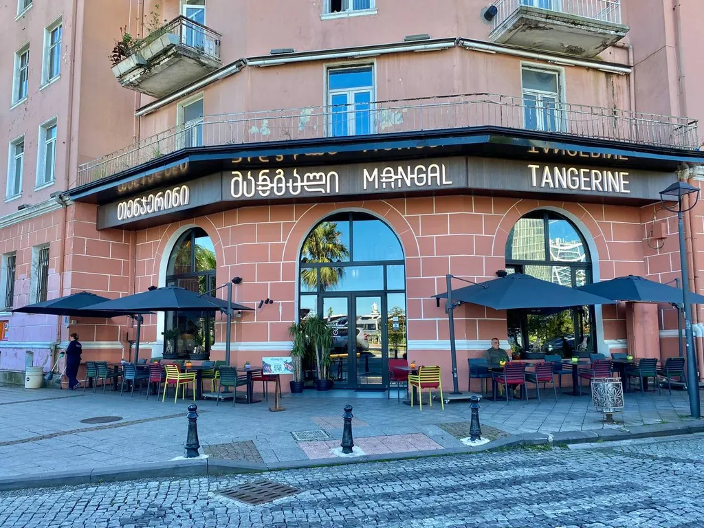 Апартаменты в центре Батуми 100 метров от моря, Porta Batumi Tower