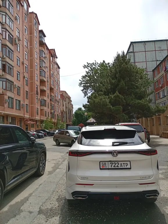 «Уютная квартира в центре города» с видом на море»