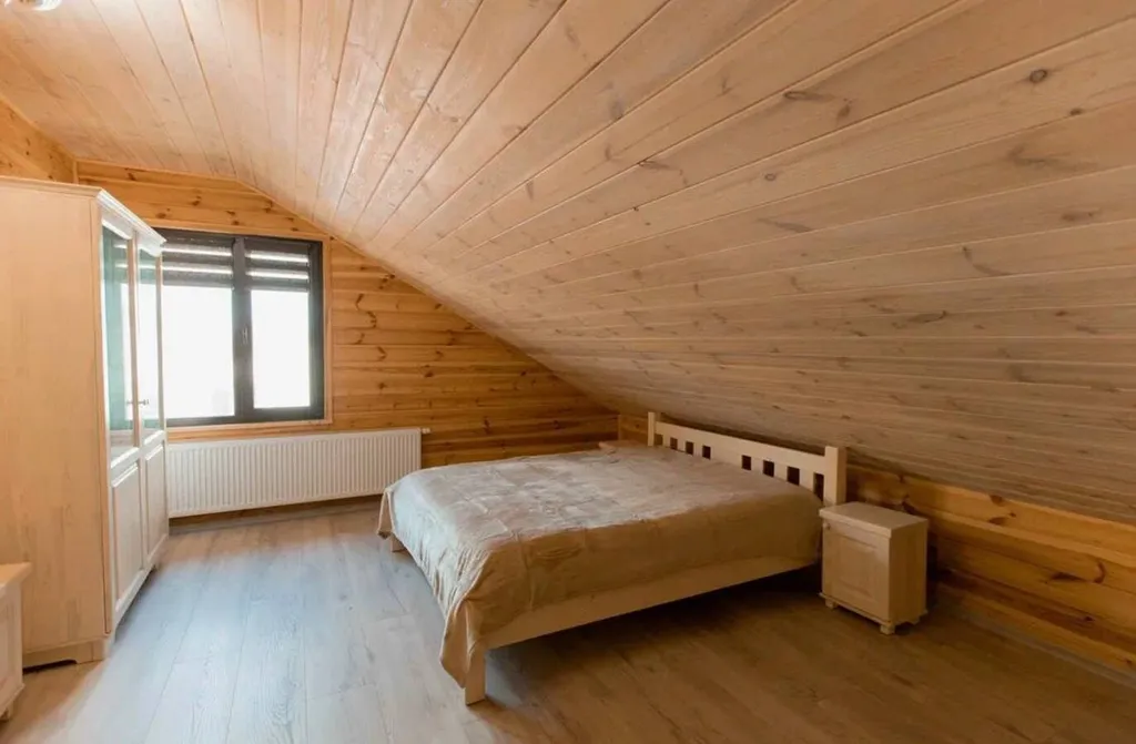 Дворик на Минском море