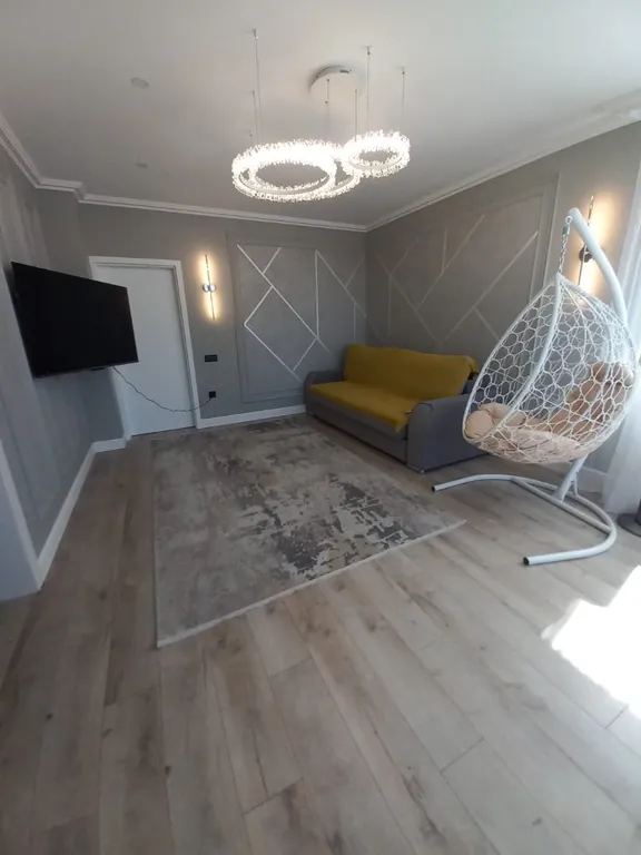 Шикарная квартира в центре города с видом на горы