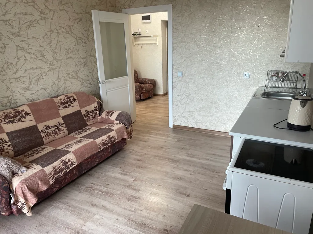Квартира Квартира Рядом с центром в пяти минутах от центра города в спокойном и новом ж — Новосибирск