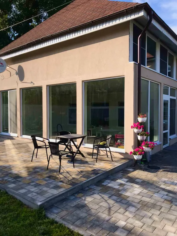 Четырехместный номер, тишина и уют у самого моря