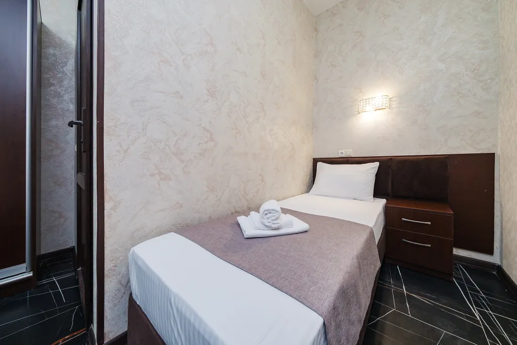 Двухместный бюджетный номер с двумя раздельными кроватями