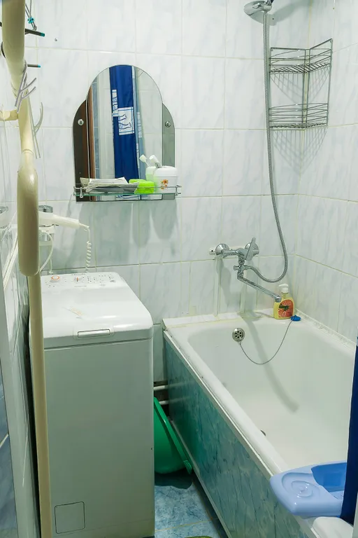 Квартира 2-комнатная Квартира — Кировск