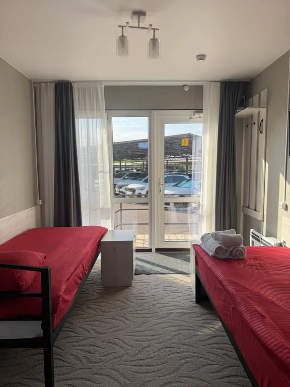 Квартира Отель рядом с аэропортом, трансфер бесплатный, стоянка и столовая рядом — аренда посуточно в Минеральные Воды