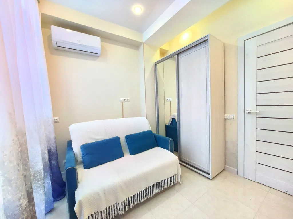 Просторный и уютный апартамент у парка