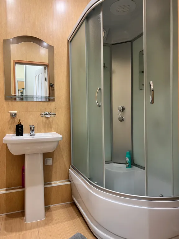 Апартаменты у реки Волхов