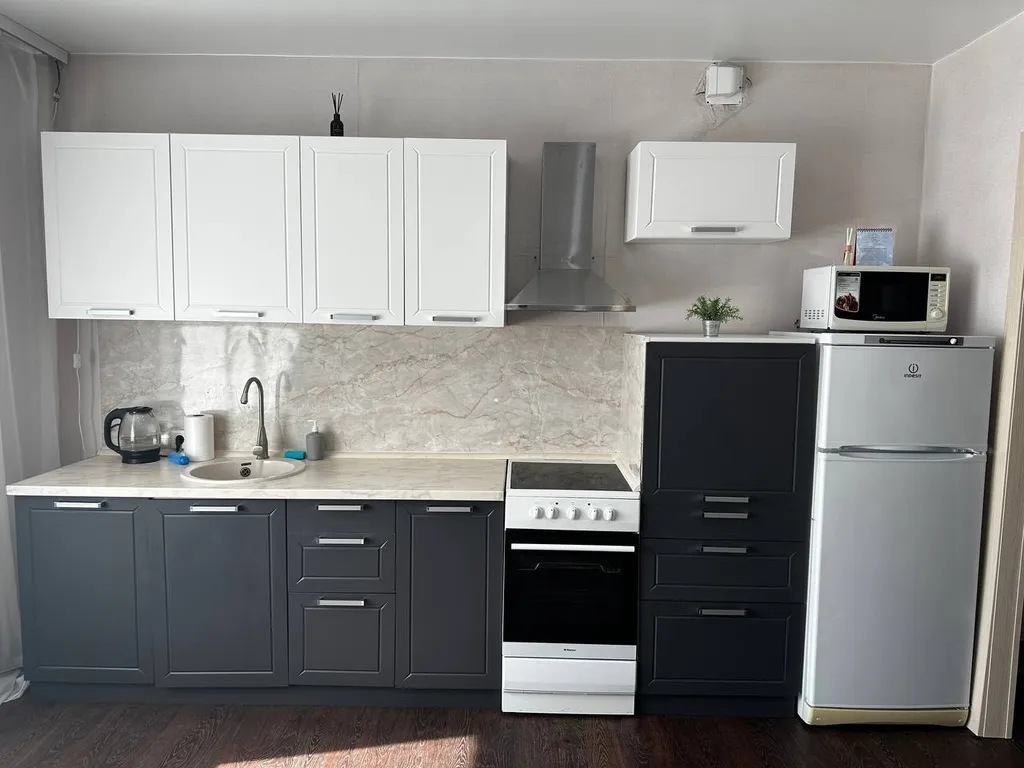 Квартира Солнечная квартира, на втором этаже — Красноярск