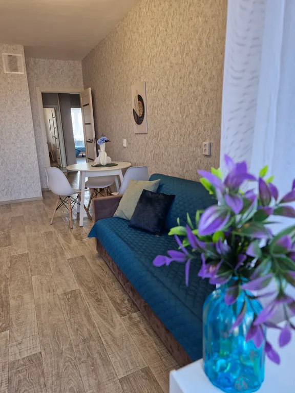 Квартира Квартира Шикарная просторная евротрешка для большой семьи или компании — Ярославль