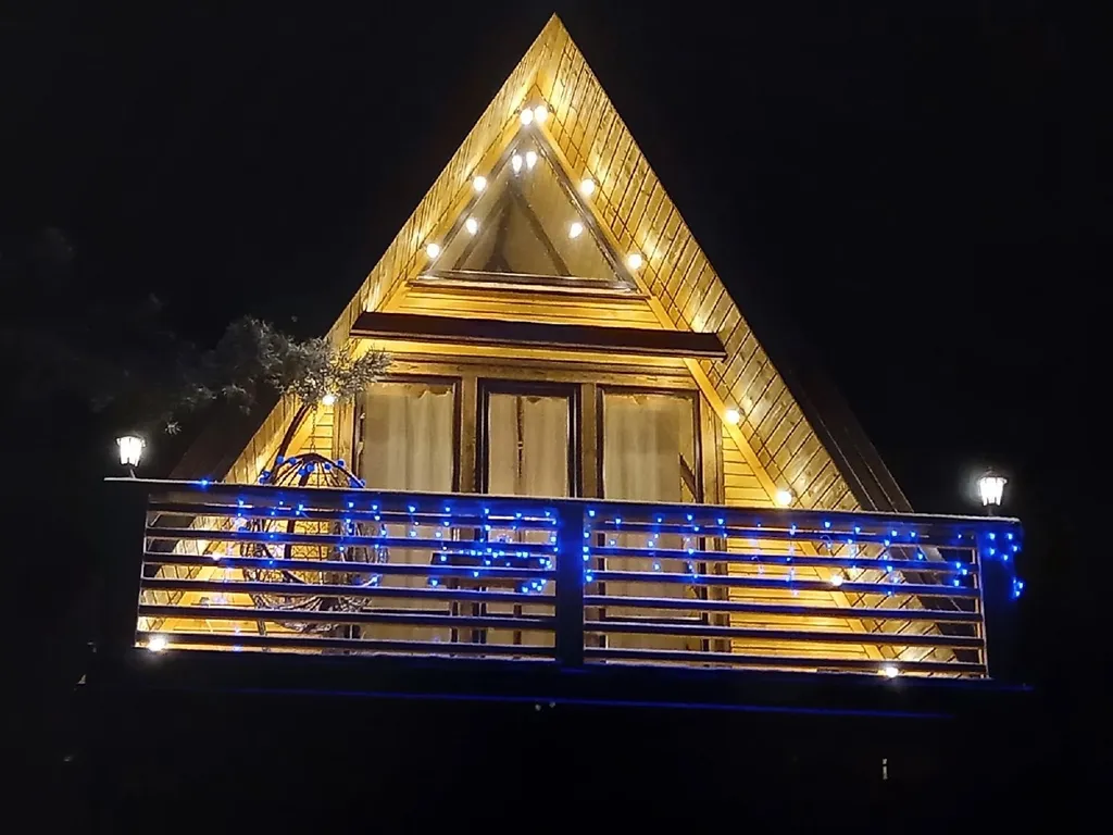 Коттедж Дом под соснами — аренда посуточно в Пушкинские Горы