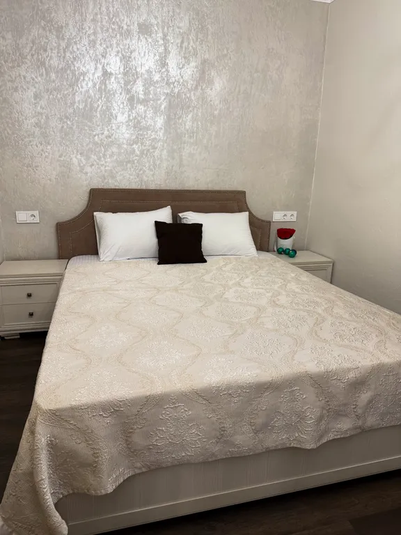 Стильная двухкомнатная квартира в историческом центре