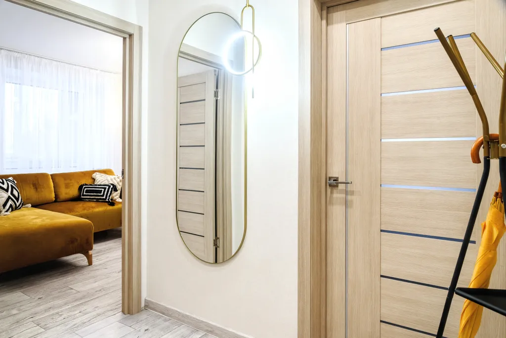 Атмосферная двухкомнатная квартира